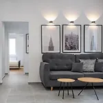 Cityscape 4bdr In Piata Universitatii * Bukurešť