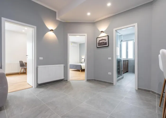 Cityscape 4bdr In Piata Universitatii 布加勒斯特