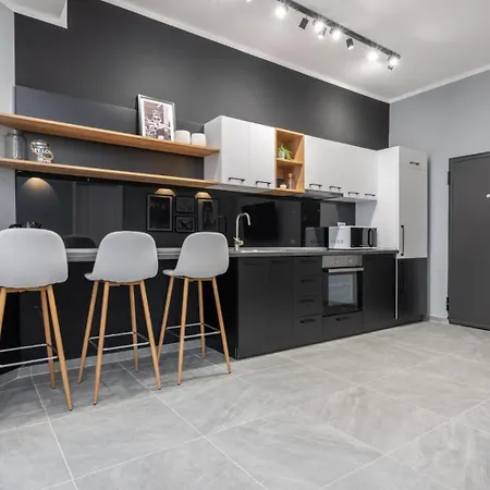 Cityscape 4bdr In Piață Universității * Bucureşti