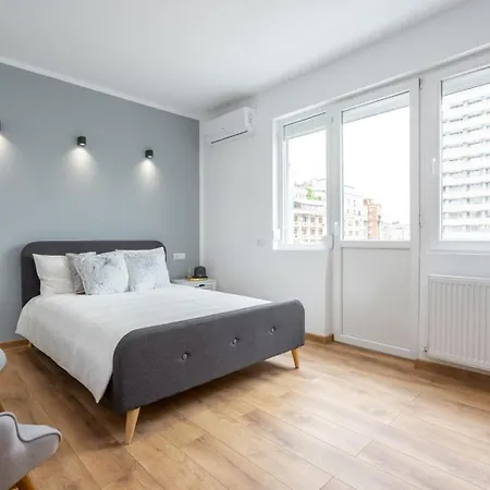 Cityscape 4bdr In Piata Universitatii