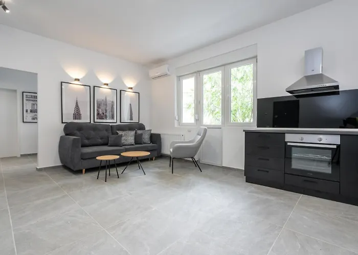 Appartamento Cityscape 4bdr In Piata Universitatii